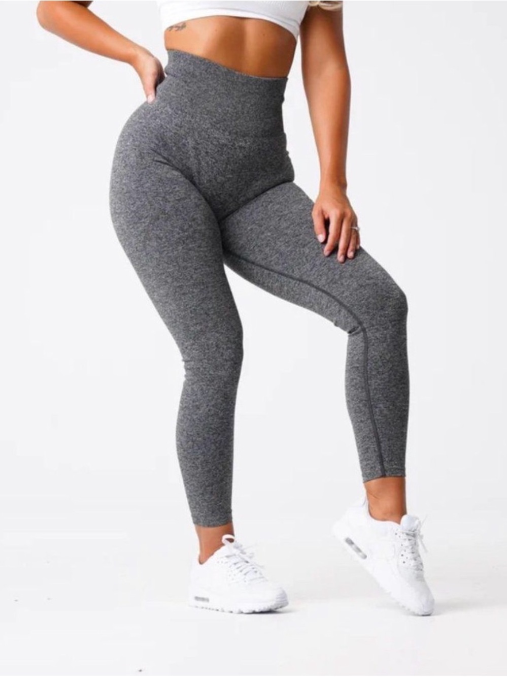 NVGTN Charcoal Heather High-Rise Scrunch Leggings - Picture 3 of 4